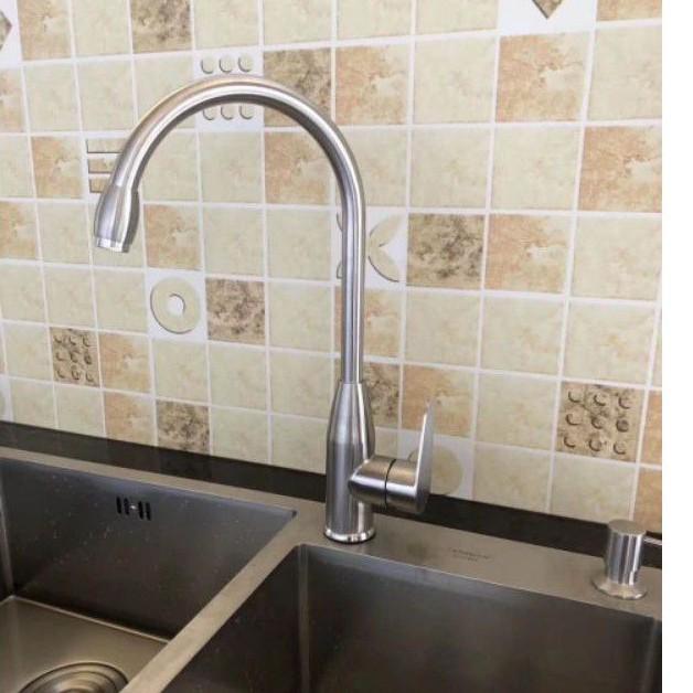 Vòi Rửa Bát Nóng Lạnh Inox