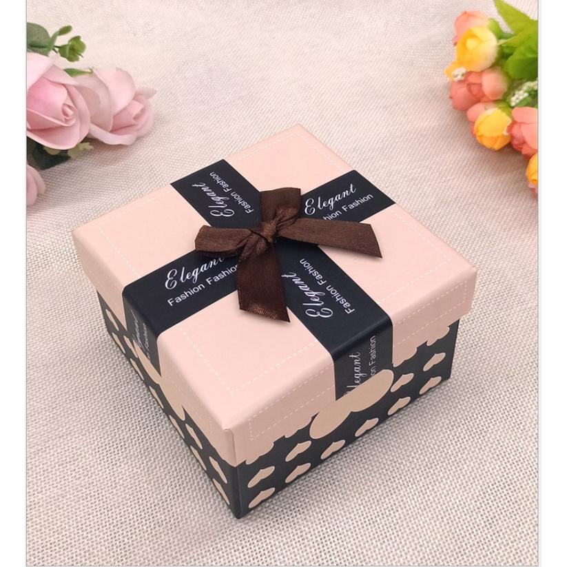 Hộp Kỹ thuật đựng quà đựng trang sức Nhẫn, Kim Cương,Bông tai nhỏ Nhiều màu size 9,5 x 9,5 x 6