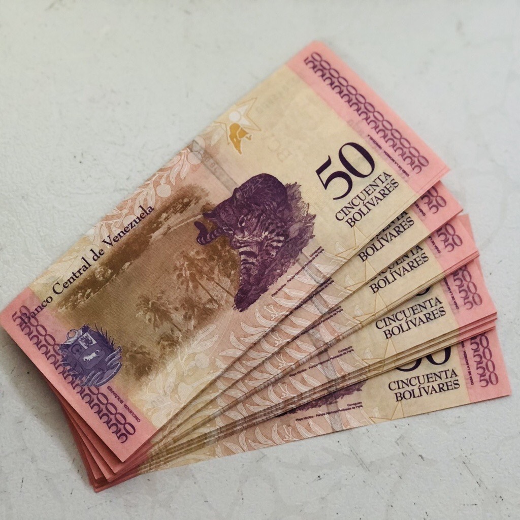 1 tờ tiền Venezuela hình con mèo 50 Bolivares sưu tầm , tiền châu Mỹ , Mới 100% UNC