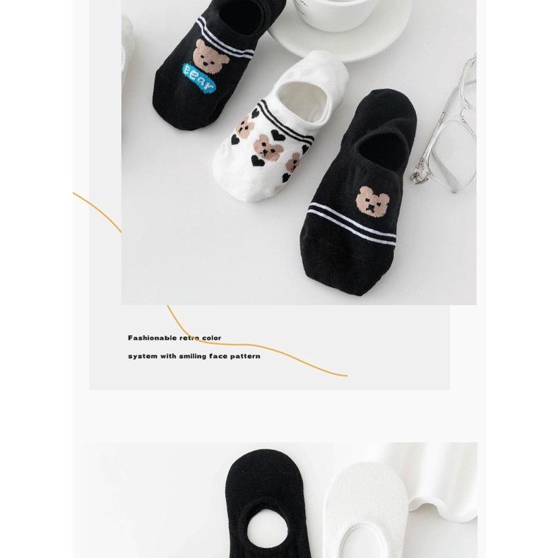 T16-Tất vớ nữ cổ ngắn dễ thương cotton hình gấu đen trắng mỏng thoáng Urbanize - Chọn ngẫu nhiên