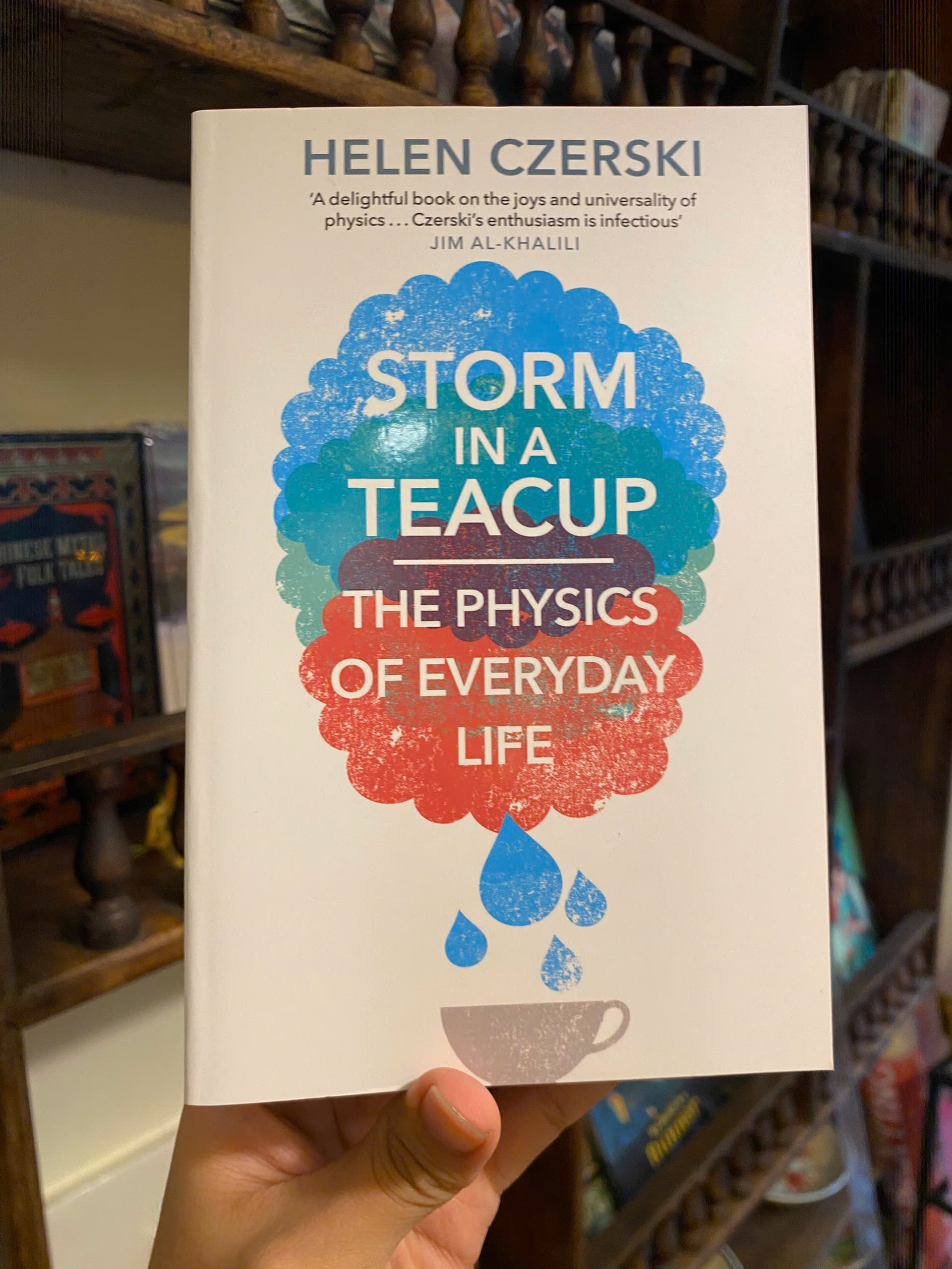 Sách - Storm in a Teacup: The Physics of Everyday Life by Helen Czerski | English Science Book