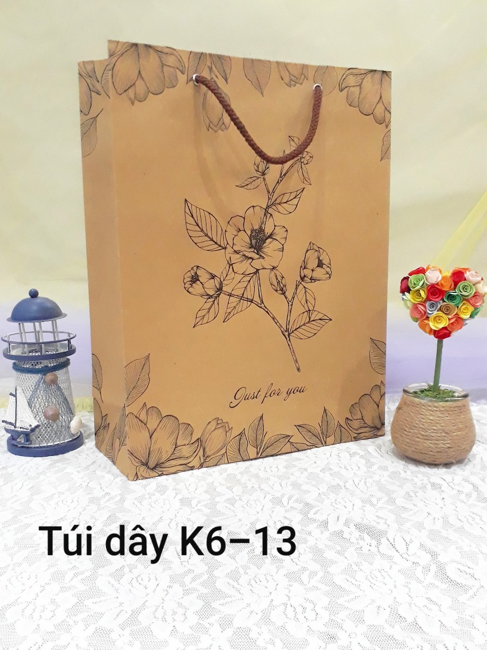 Sét 5 túi giấy kraft đựng quà cao cấp size 18x16x8cm