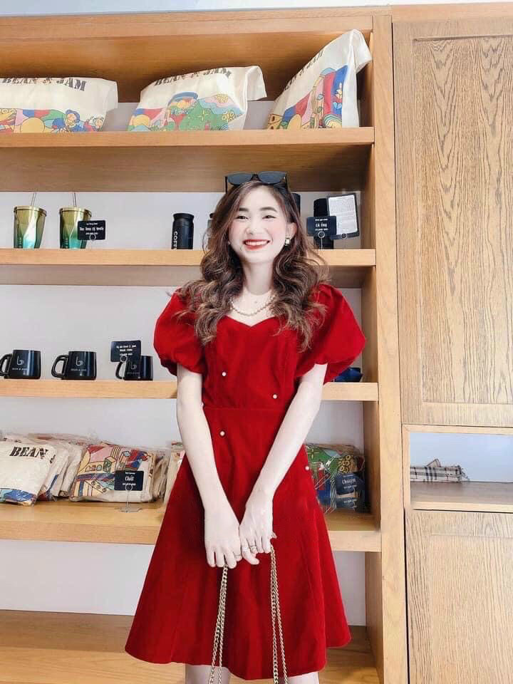 Đầm tay phồng tính cườm