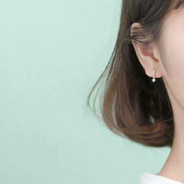 Khuyên Tai Bạc Ý Đính Đá Xinh G0733 - AROCH Jewelry