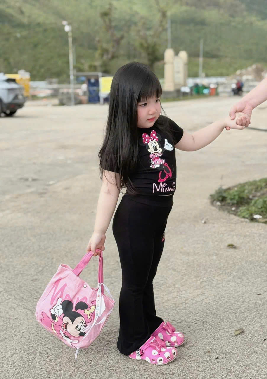 Túi Tote Vải Canvas MICKEY In Hình Hoạt Hình Cute – Quà Sinh Nhật, Đi Học, Đi Chơi – Size 27x24x8cm, 2 Màu Xanh Hồng - HÀNG CHÍNH HÃNG MINIIN