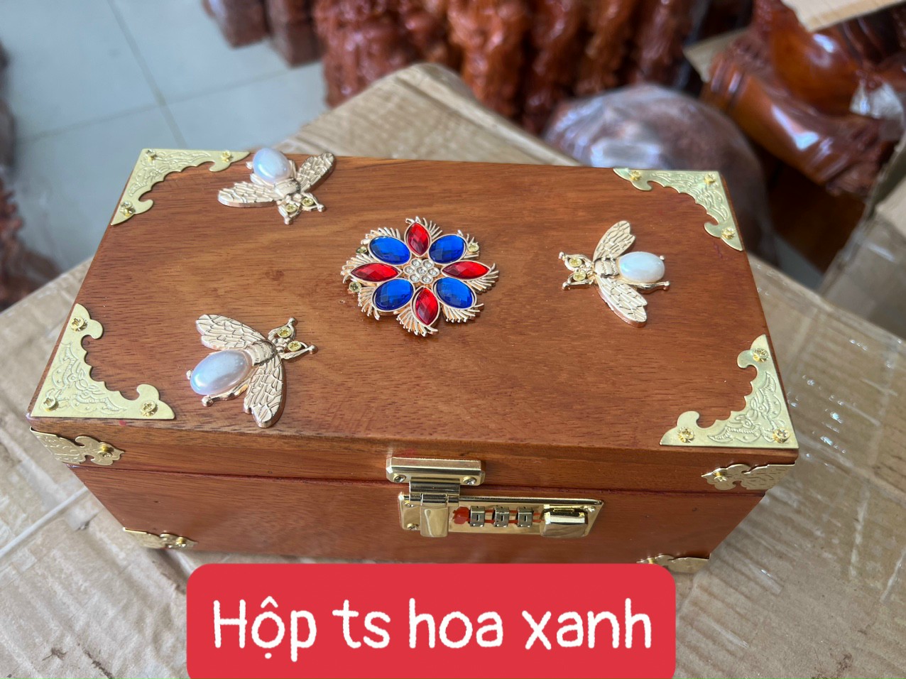 Hộp đựng trang sức,đựng tiền tiết kiệm gỗ hương có khoá cao cấp