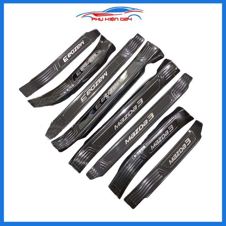 Bộ nẹp bước chân trong ngoài vân Cacbon xe Mazda 3 2015-2016-2017-2018-2019 chống trầy làm đẹp ô tô
