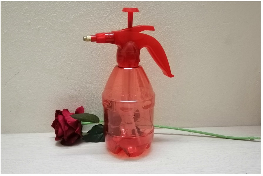 Bình Nhựa Tưới, Xịt Khí Nén Tưới Cây Cao Cấp Dung Tích 1,5L Màu Đỏ
