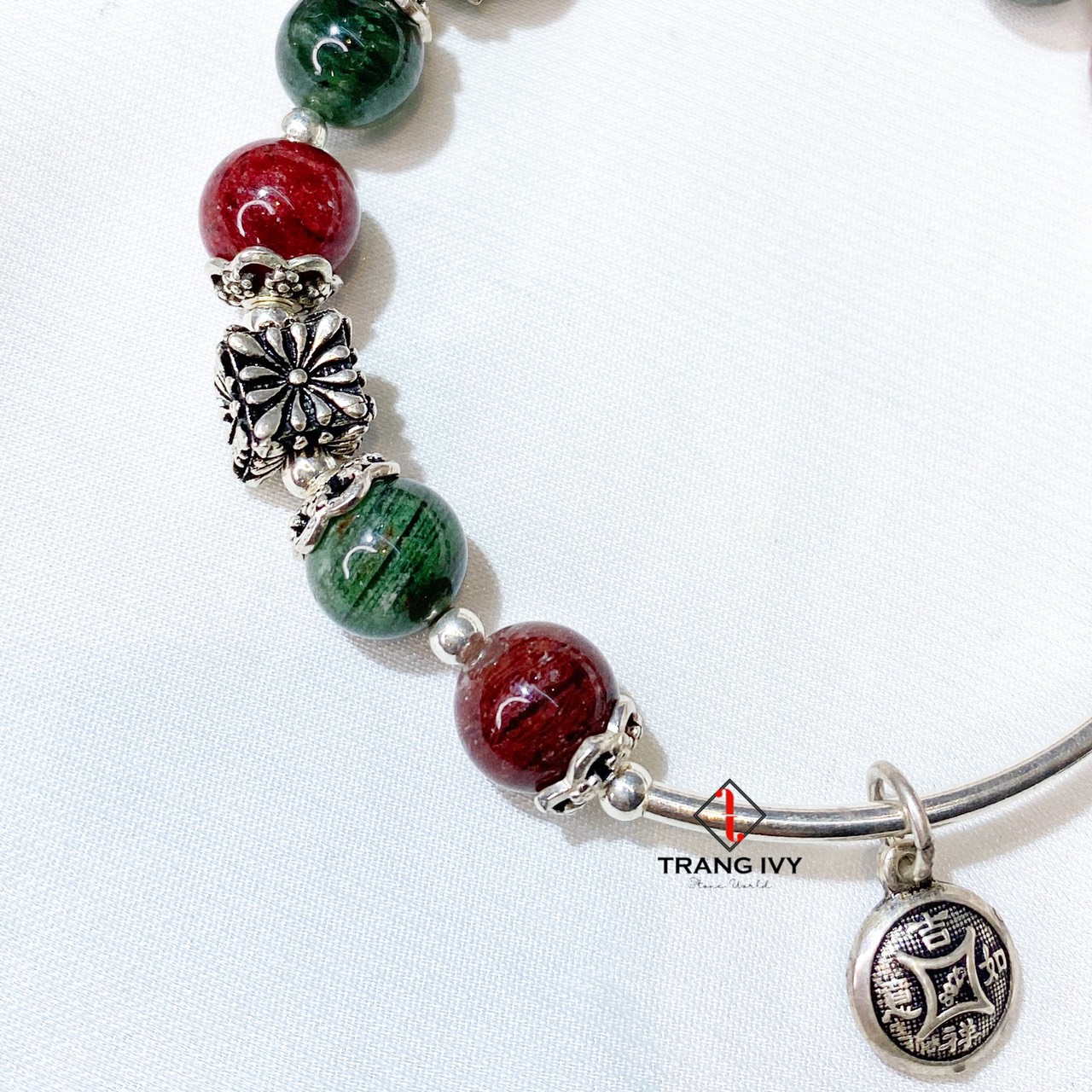 Vòng tay Thạch anh Ưu linh mix Charm bạc