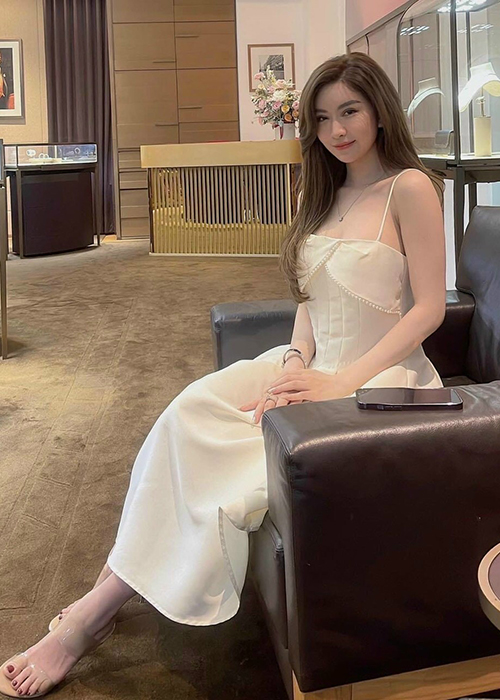 Đầm Tapta Dạ Hội 2 Dây Cổ Phối Ren Thời Trang