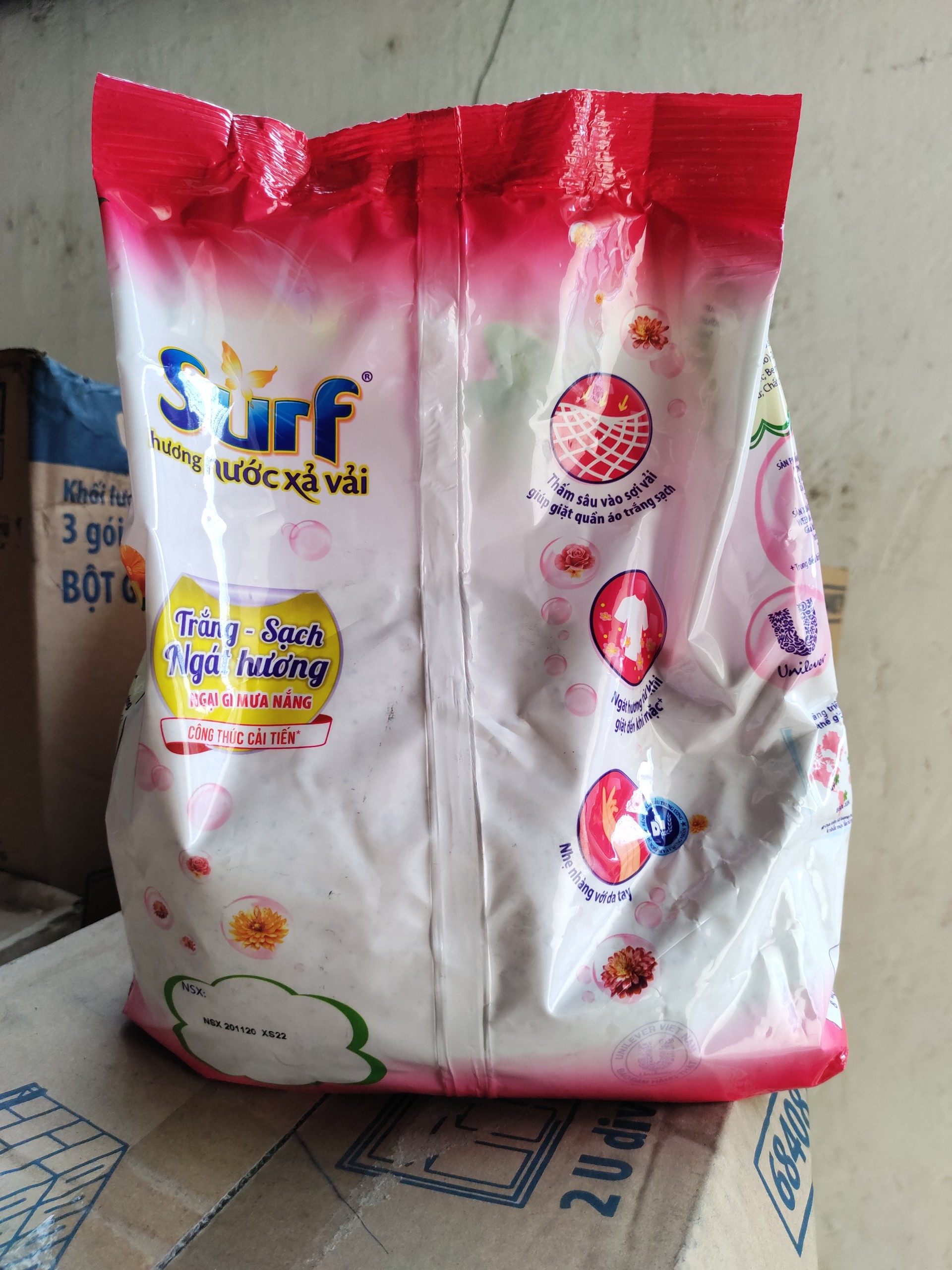 Bột Giặt SURF HƯƠNG XẢ VẢI 6,8kg và 2kg