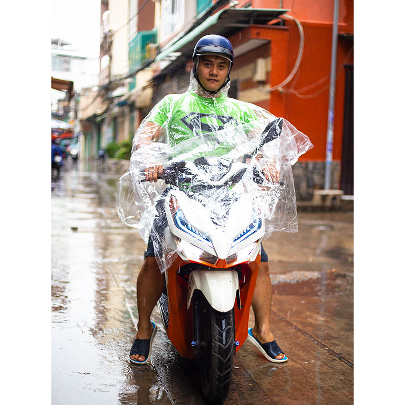 Áo Mưa Cánh Dơi 1m6 Nhựa Dẻo Trong Suốt