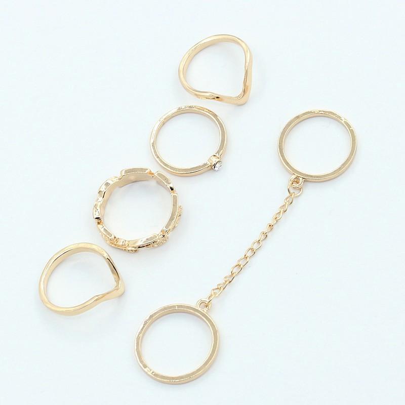 Bộ nhẫn kiểu mạ vàng mạ bạc có đính đá đầy độc đáo