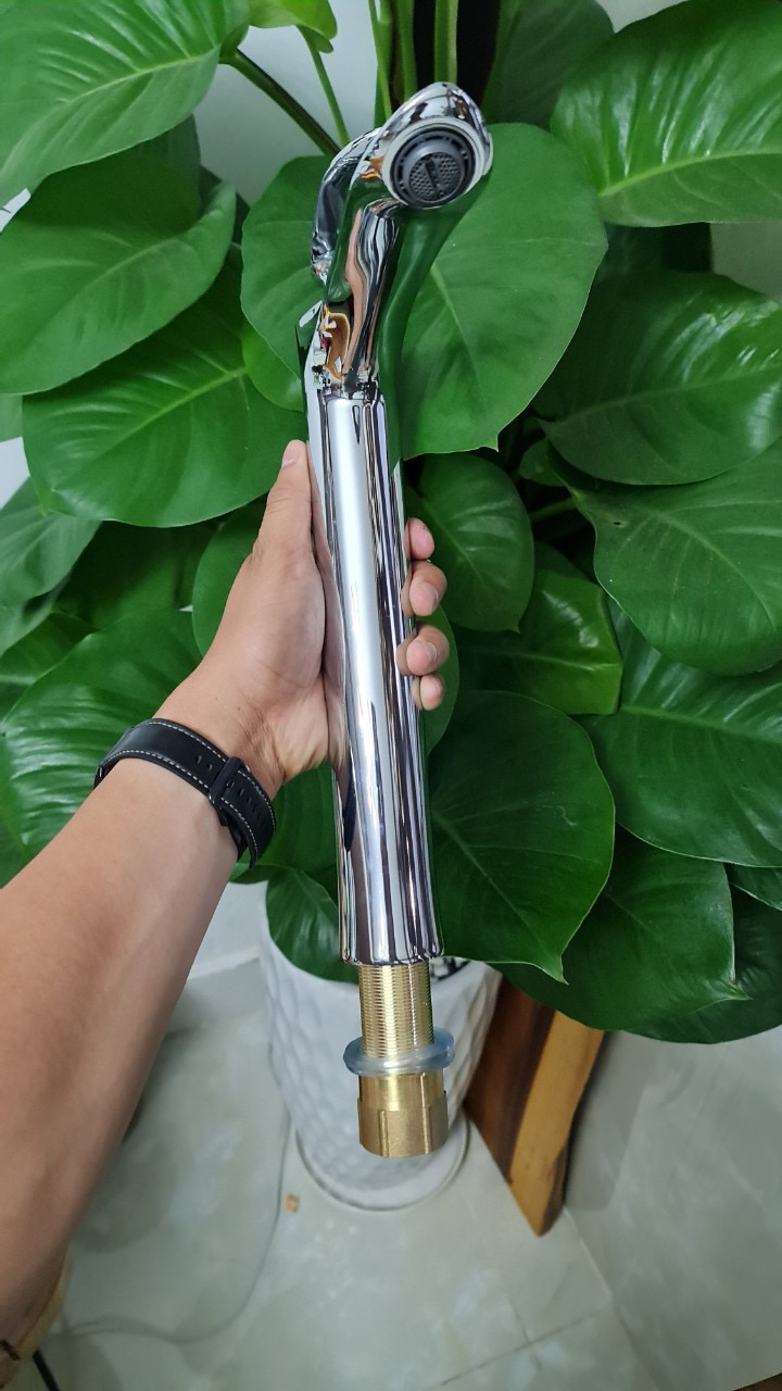 Vòi Lavabo nóng lạnh lá mạ
