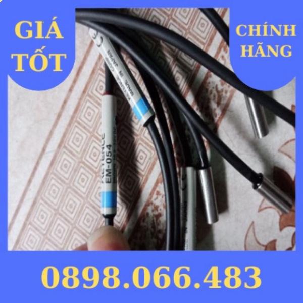 Cảm biến tiệm cận Keyence EM-054