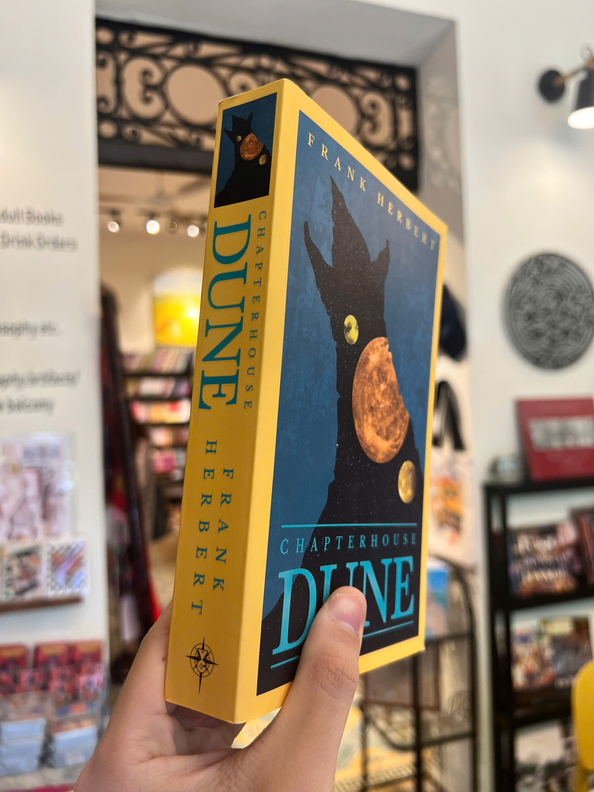 Sách - Chapterhouse: Dune by Frank Herbert | Science Fiction / Fantasy / Ngoại văn Nhập khẩu UK