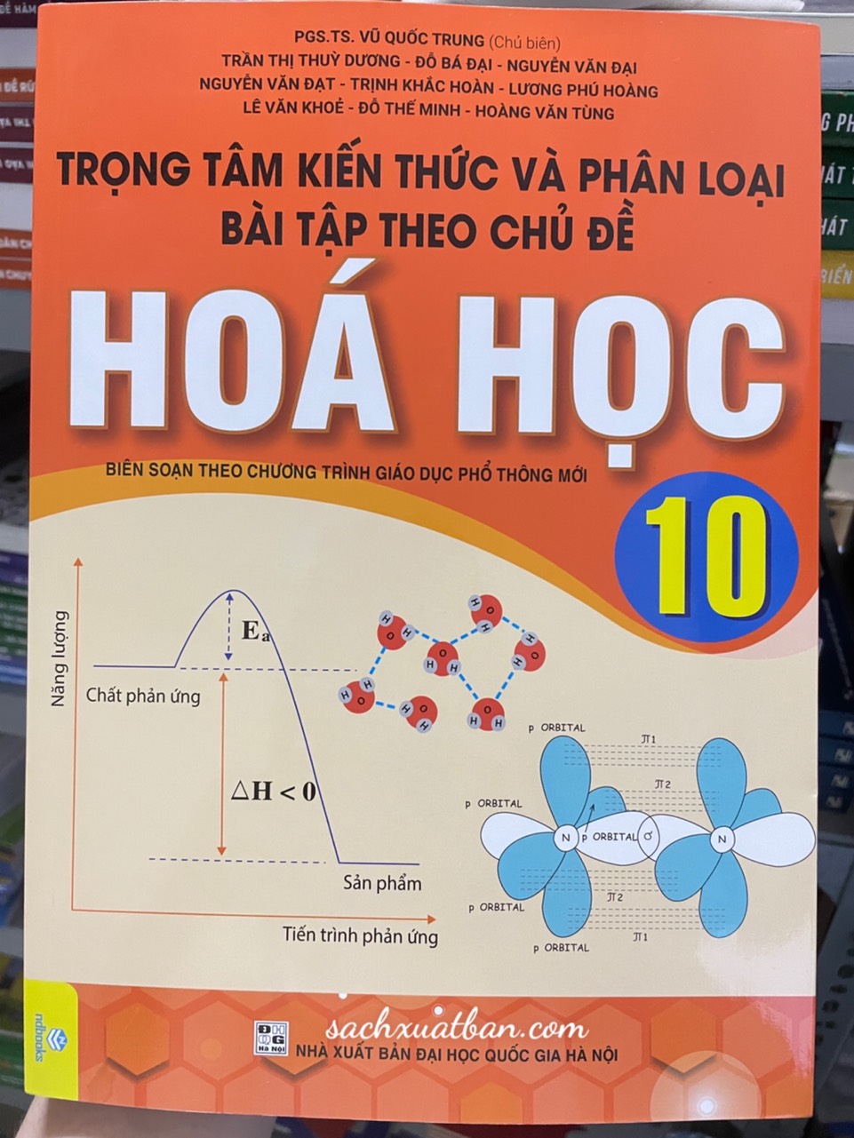 Sách Trọng Tâm Kiến Thức Và Phân Loại Bài Tập Theo Chủ Đề Hóa Học 10 - Biên soạn theo chương trình GDPT mới