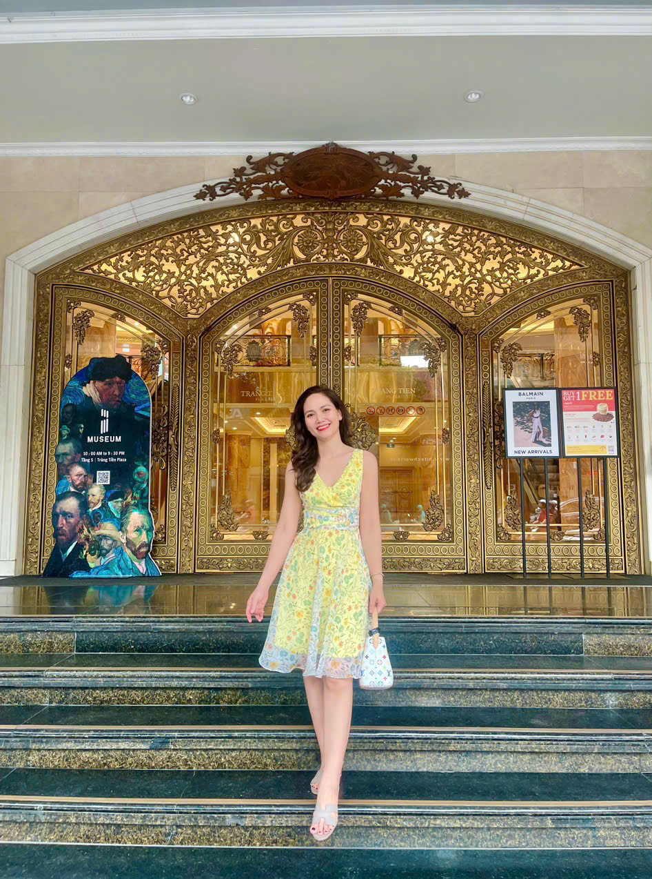 Đầm Xoè  Nữ Tính Thanh Lịch  Soleil  hoa vàng thời trang thiết kế Hity Dre218