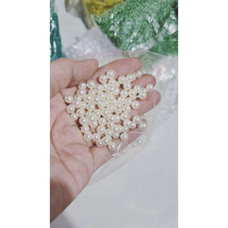 Hạt trai không lỗ 6mm và 8mm trộn chung gói 100gr