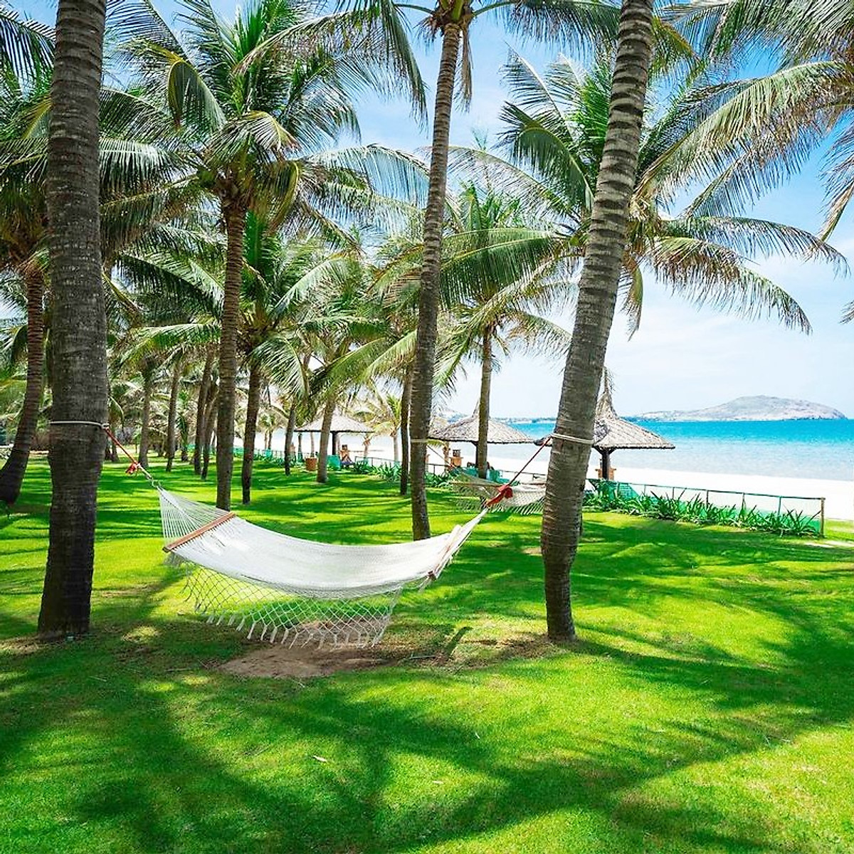 Pandanus Resort 4* Phan Thiết - Buffet Sáng, Hồ Bơi, Bãi Biển Riêng, Voucher Giá Tốt, Khách Sạn Mũi Né, Và Nhiều Ưu Đãi Hấp Dẫn