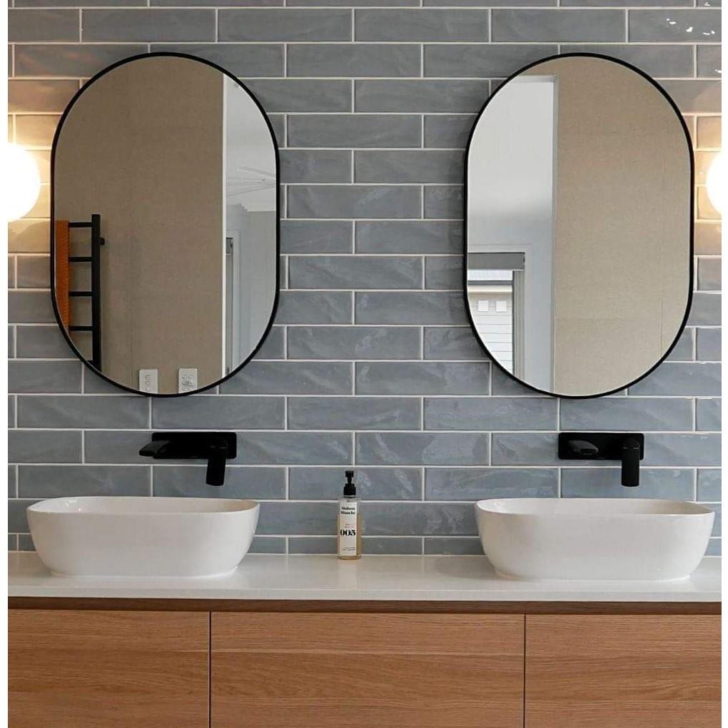 Gương Viền Thép Hình Con Nhộng Sơn Tĩnh Điện Cao Cấp, Gương Phòng Tắm Kt 50x70cm