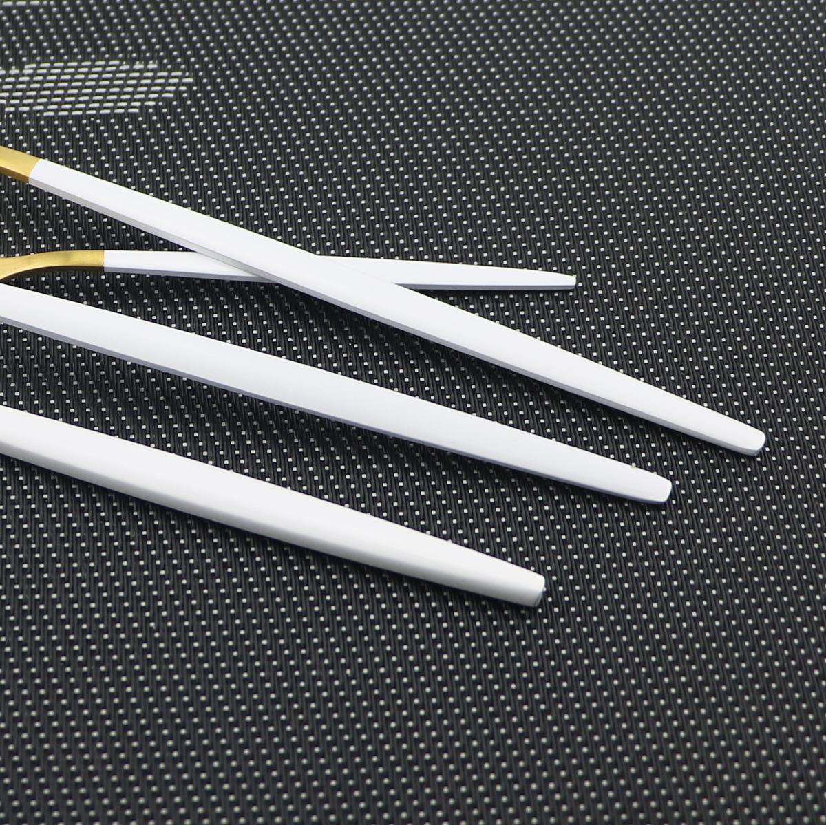 24 Chiếc Vàng Chén Ăn Bộ Dao Bằng Thép Không Gỉ Giỏ Muỗng Nĩa Bạc Bộ Dao Kéo Nhà Bếp Phẳng Bằng Bộ Dịch Vụ Cho 6