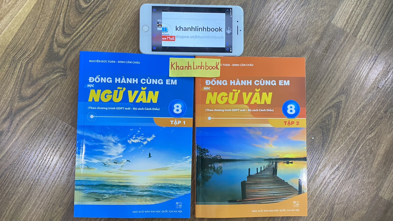 Sách - Combo Đồng hành cùng em học ngữ văn 8 - tập 1 + 2