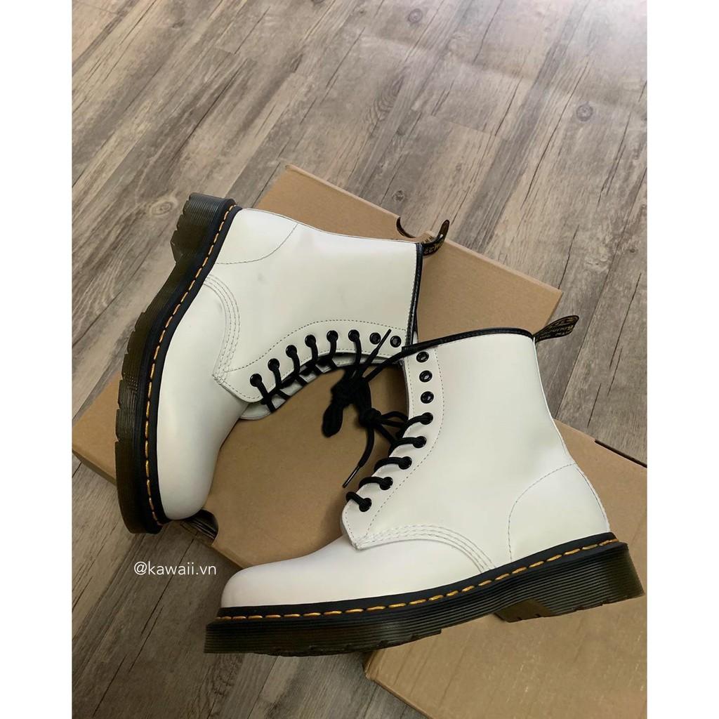 GIày SARAH BOOTS cổ cao chất da cao cấp màu trắng 8 nút