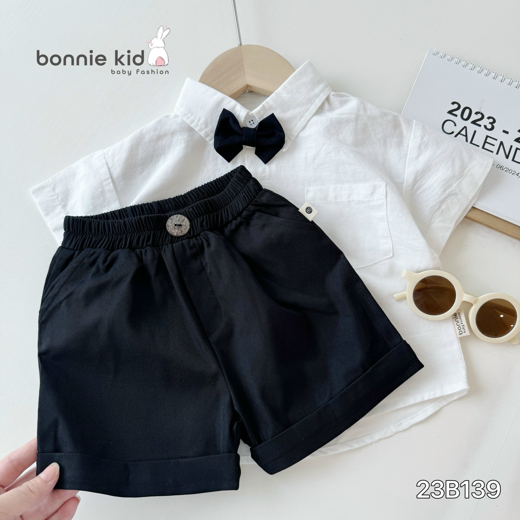 Bộ cộc tay bé trai sành điệu 1-8 tuổi áo sơ mi kèm nơ vải thấm hút mồ hôi kiểu dáng thời trang