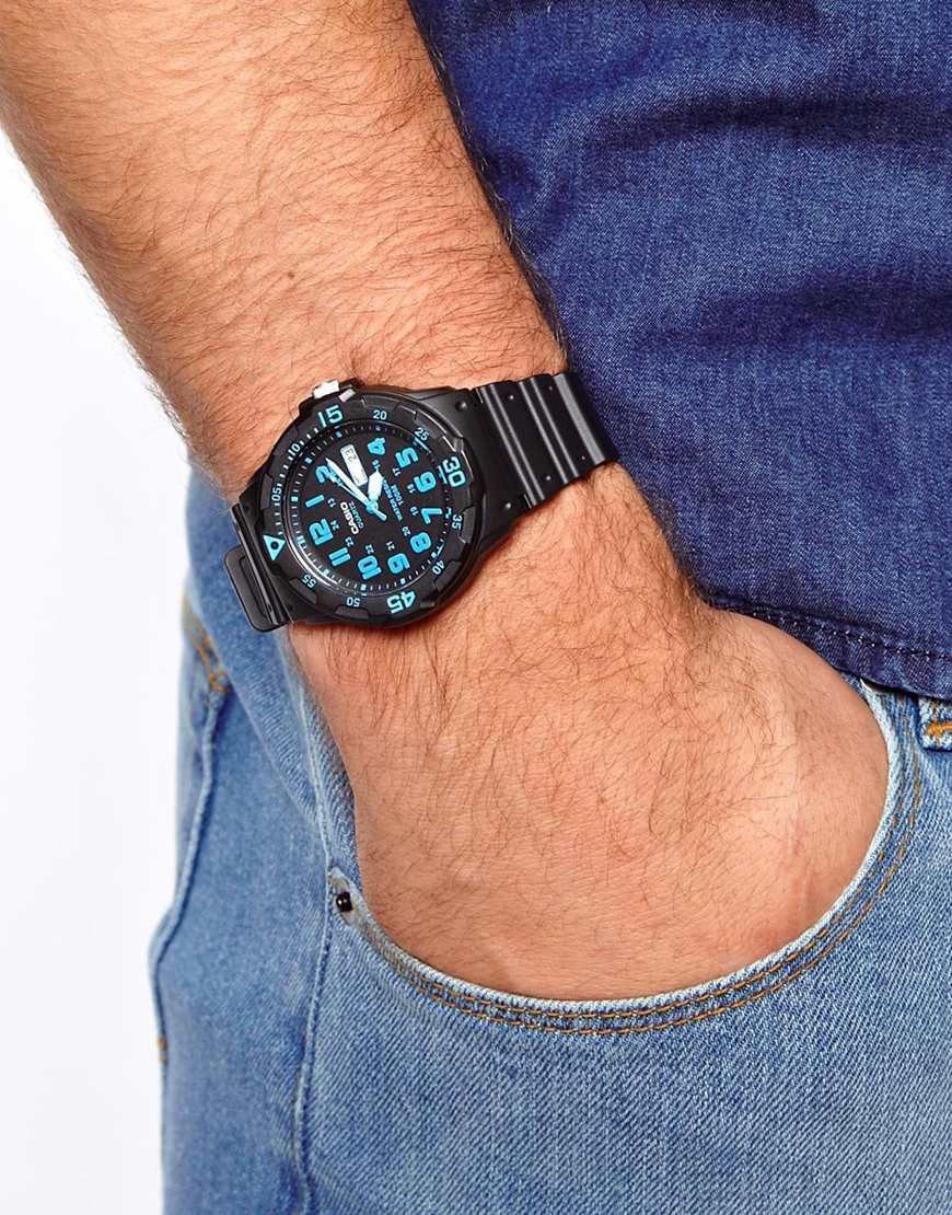 Đồng hồ nam Casio dây nhựa MRW-200H-2BVDF