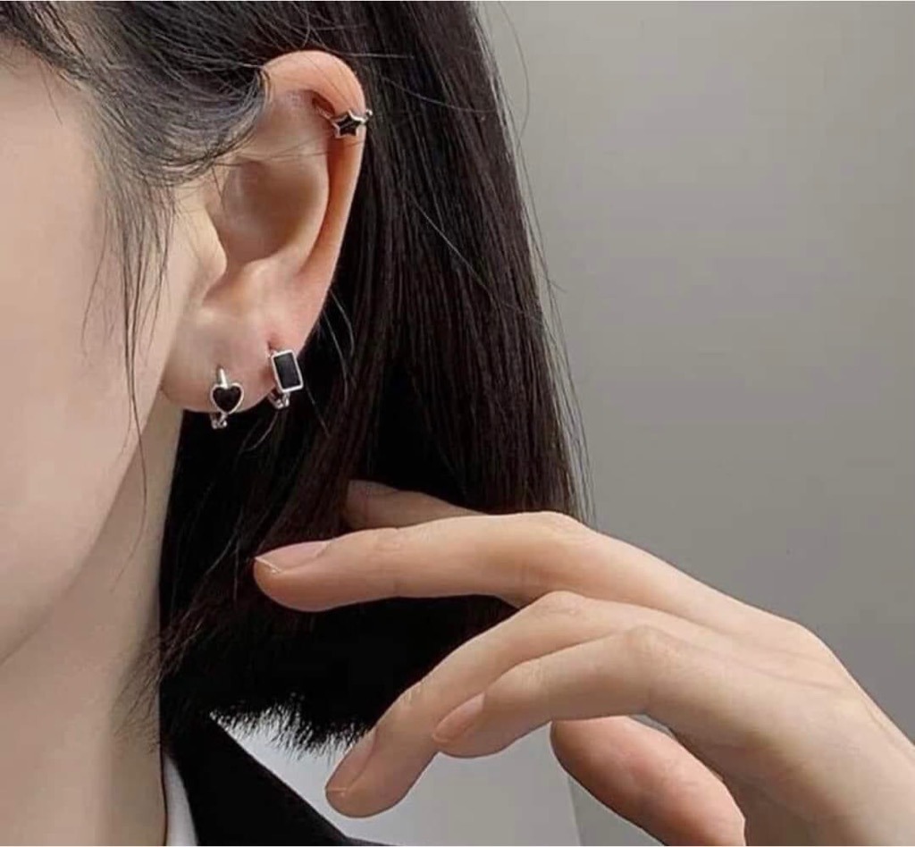 Khuyên Tai Bạc Ta Tròn Chốt Bấm Cá Tính Bạc Hiểu Minh HT385