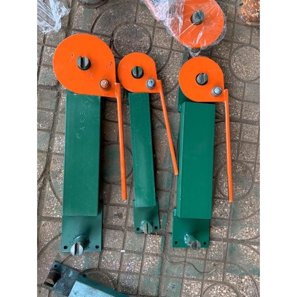 Bàn bẻ sắt 6-8