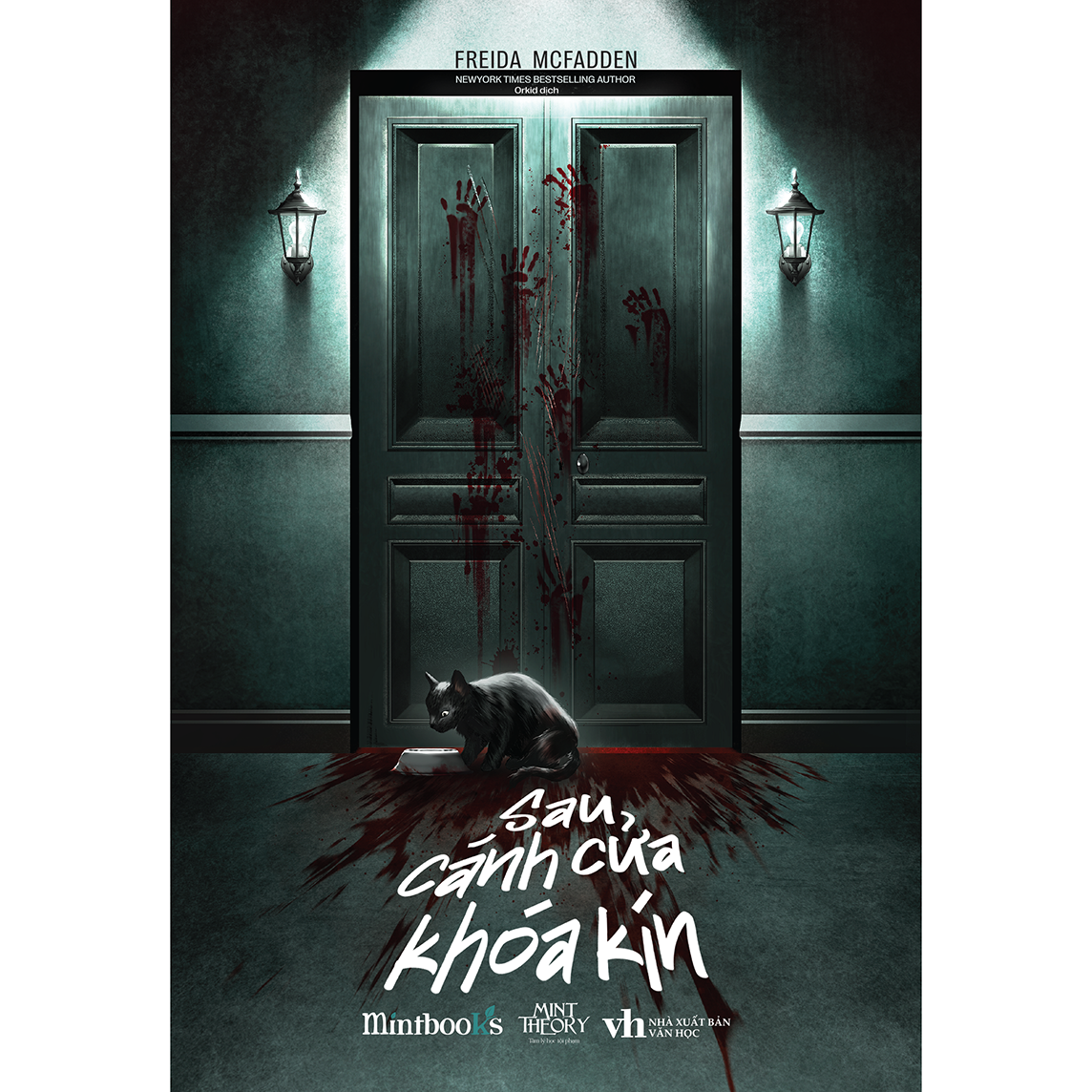 Sau Cánh Cửa Khóa Kín