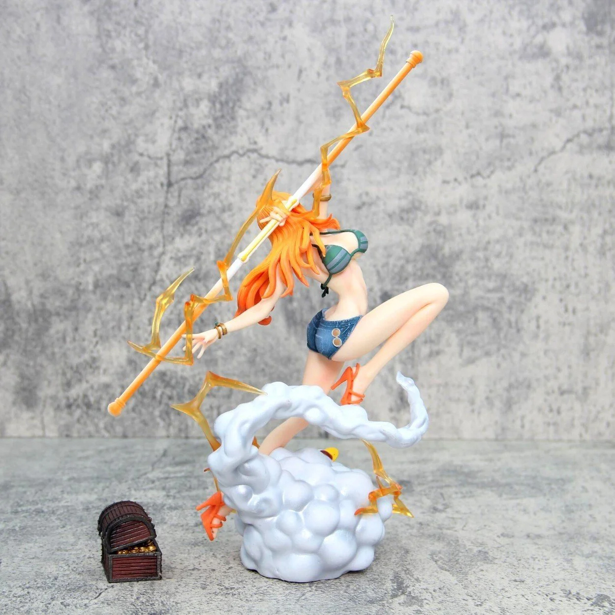 Mô hình One Piece : Mô hình Nami vá Zeus