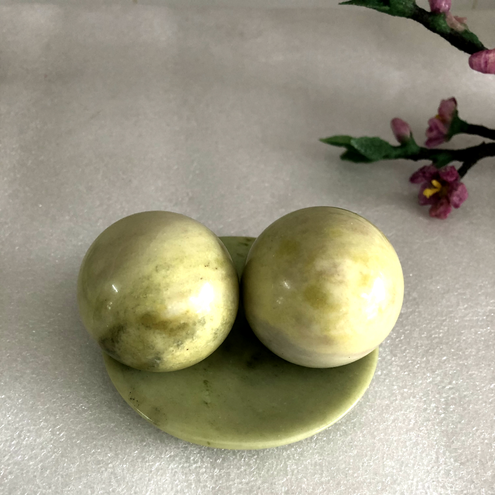 Bi lăn tay đá tự nhiên nhiều size đường kính từ 3.5cm đến 4.8cm cho cả nam và nữ  nhiều màu