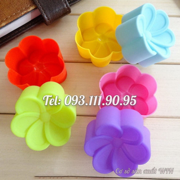 Bộ 10 khuôn silicon 3 lớp làm bánh, rau câu, bánh bông lan, bánh da lợn hình hoa mai 5 cánh tròn – Mã số 1100