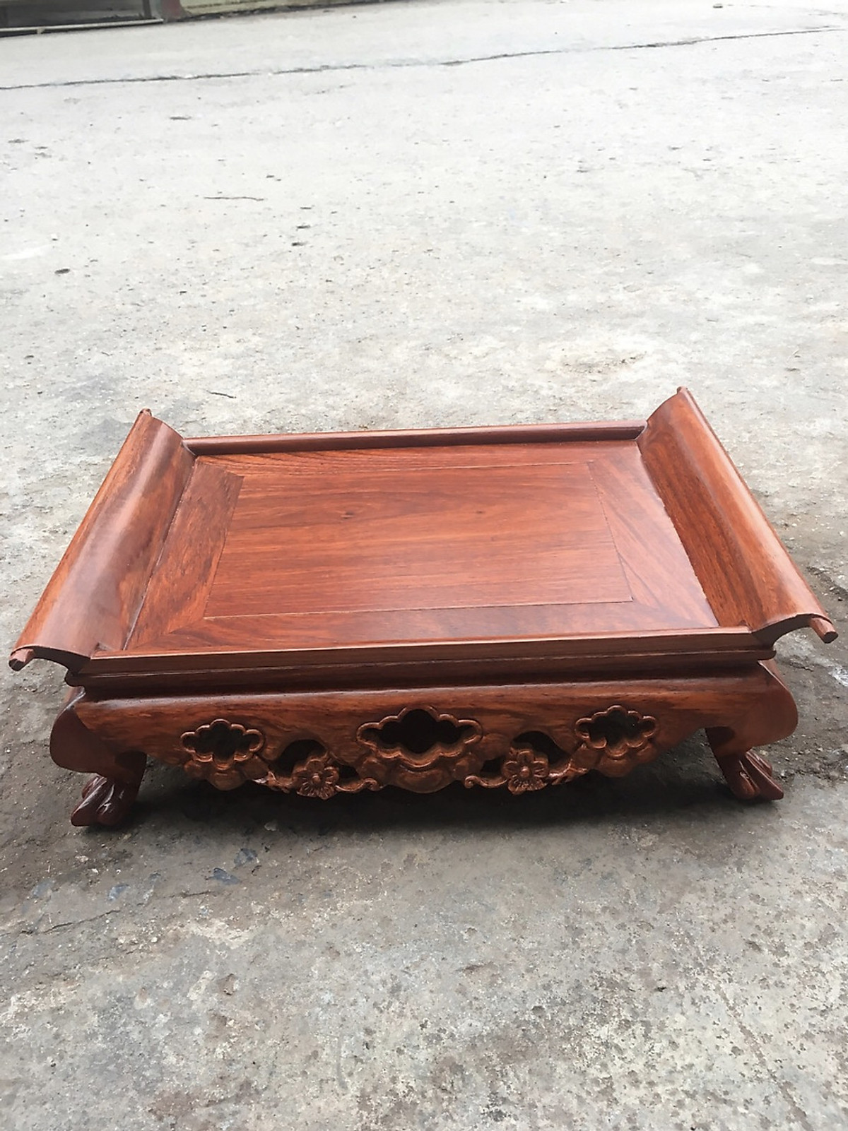 Khay trà gỗ hương mẫu mặt liền đục thủng BH12209