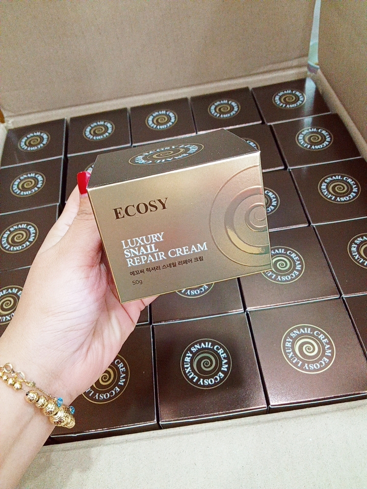 KEM DƯỠNG DA CHỐNG LÃO HÓA, MỊN DA, SĂN CHẮC VÀ PHỤC HỒI DA HƯ TỔN ECOSY LUXURY SNAIL REPAIR CREAM 50G