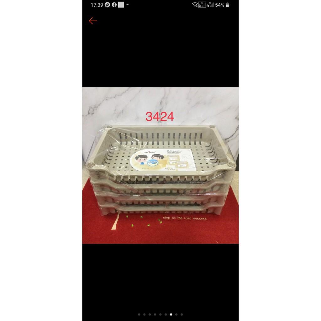 Kệ nhựa sọc 3 tầng