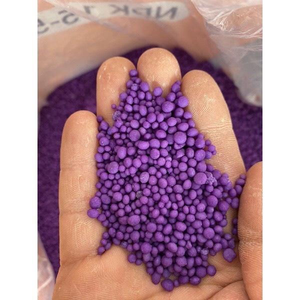 Phân bón HT NPK 15-5-25, gói 500g, chuyên bón hoa hồng - giúp đâm chồi, thân mập, nhiều nụ, hoa to, sắc thắm, lâu tàn