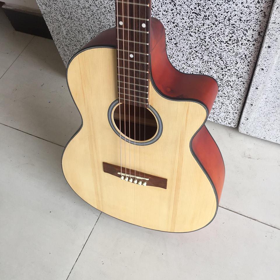 ĐÀN GUITAR ACOUSTIC CHO NGƯỜI MỚI TẬP