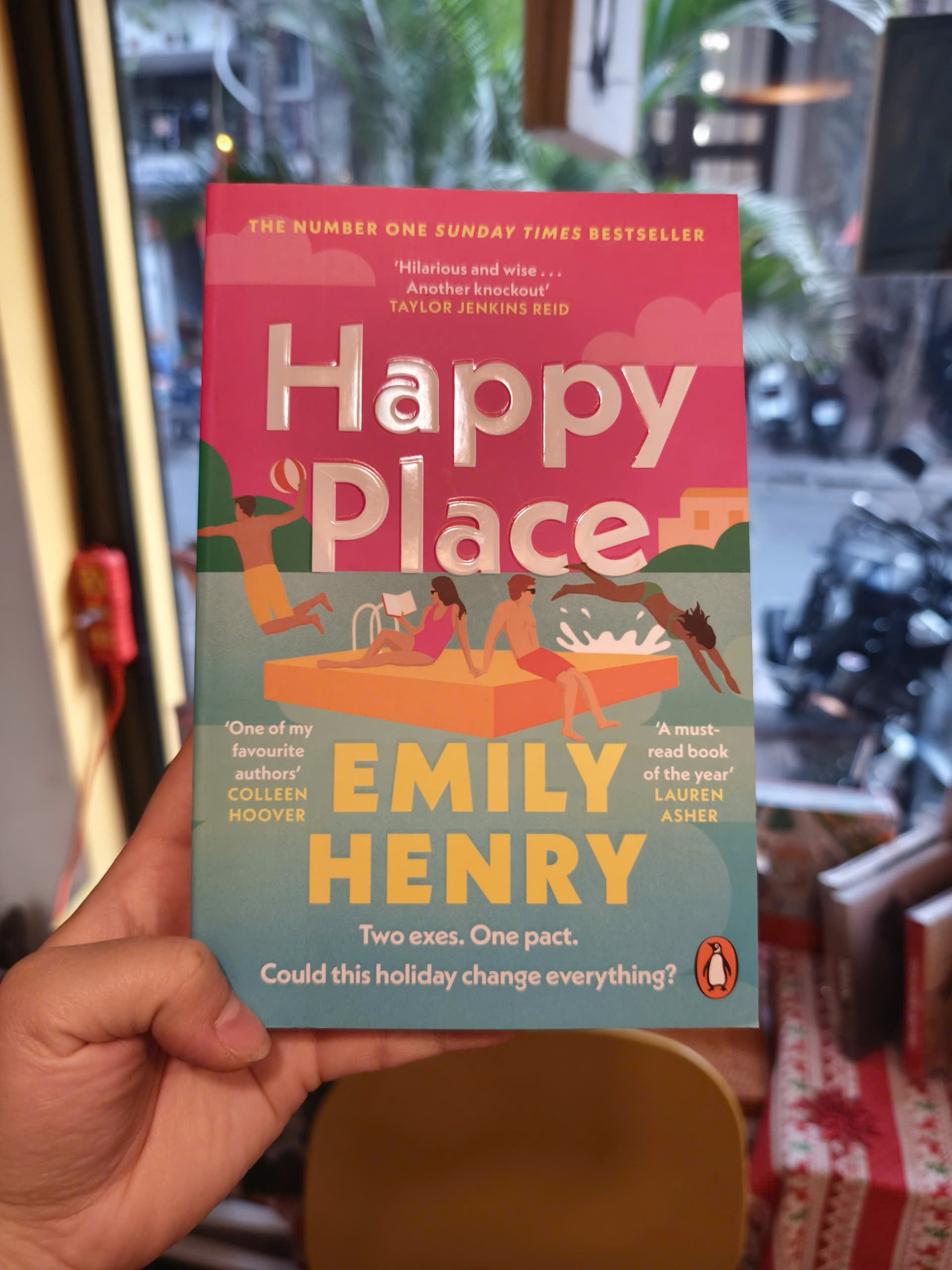 Sách - Happy Place by Emily Henry - The Number One Sunday Time Bestseller/ Fiction/English