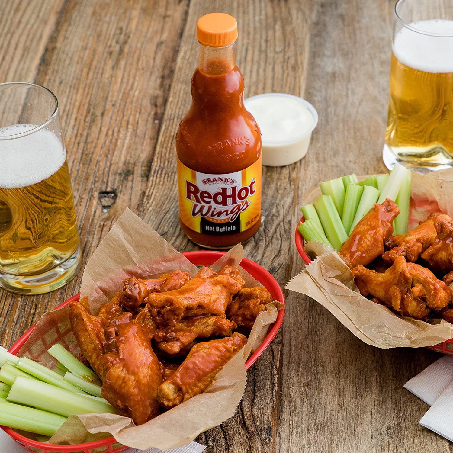 Sốt ớt vị Wings Buffalo hiệu Frank's Red Hot Wings Buffalo - NHập khẩu Mỹ 354ml