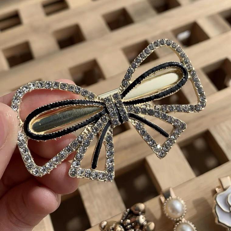 Set 5 kẹp tócKẹp mái đính ngọc cao cấp