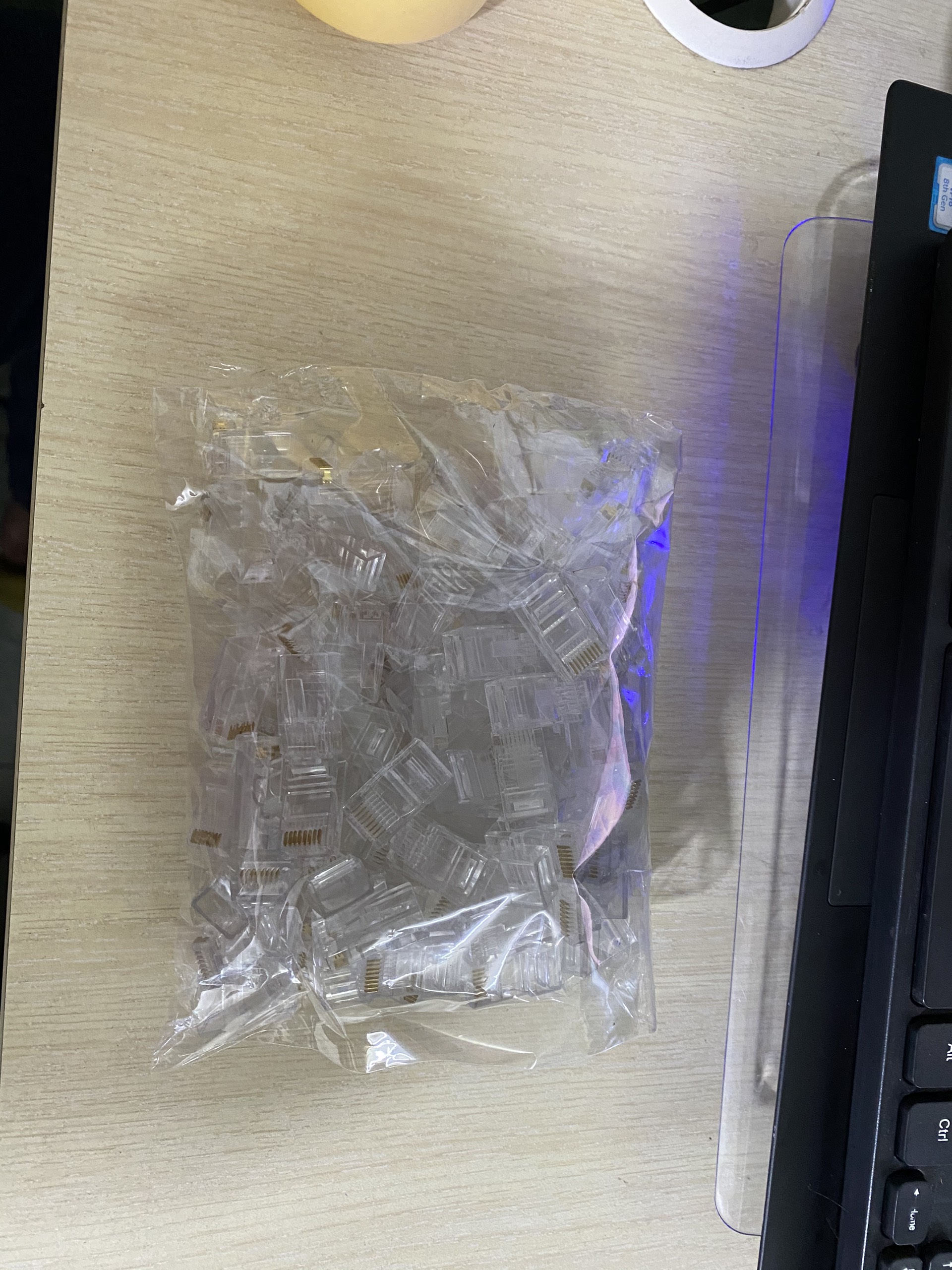 Đầu bấm mạng RJ45 loại thường