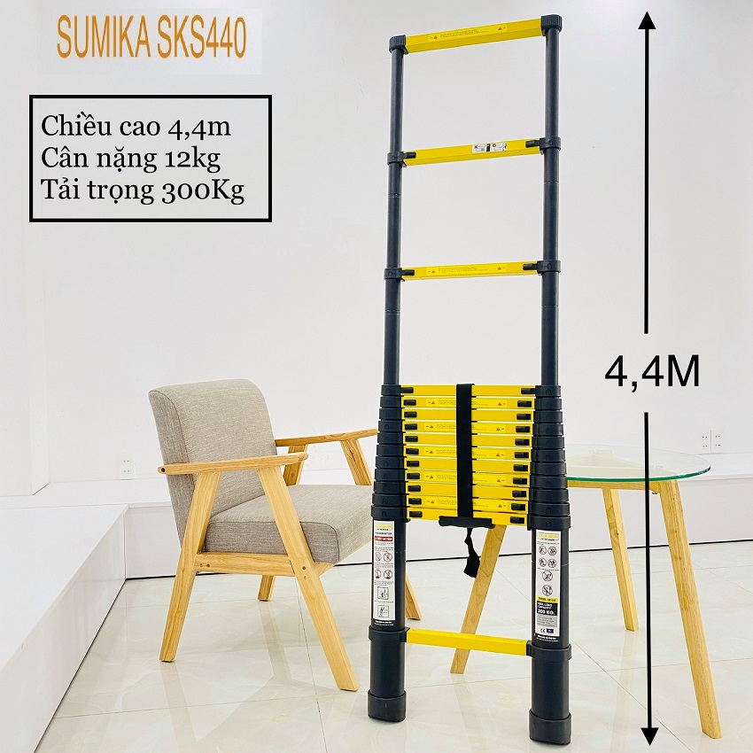 Thang Rút Đơn, Thang nhôm rút gọn SUMIKA SKS440 - Chiều cao tối đa 4.4m, sơn tĩnh điện, chống trầy xước, khóa chốt cao cấp, đế cao su chống trượt, bậc thang diện tích rộng, nhỏ gọn, tiện lợi di chuyển - Luôn Có Phụ Kiện Thay Thế