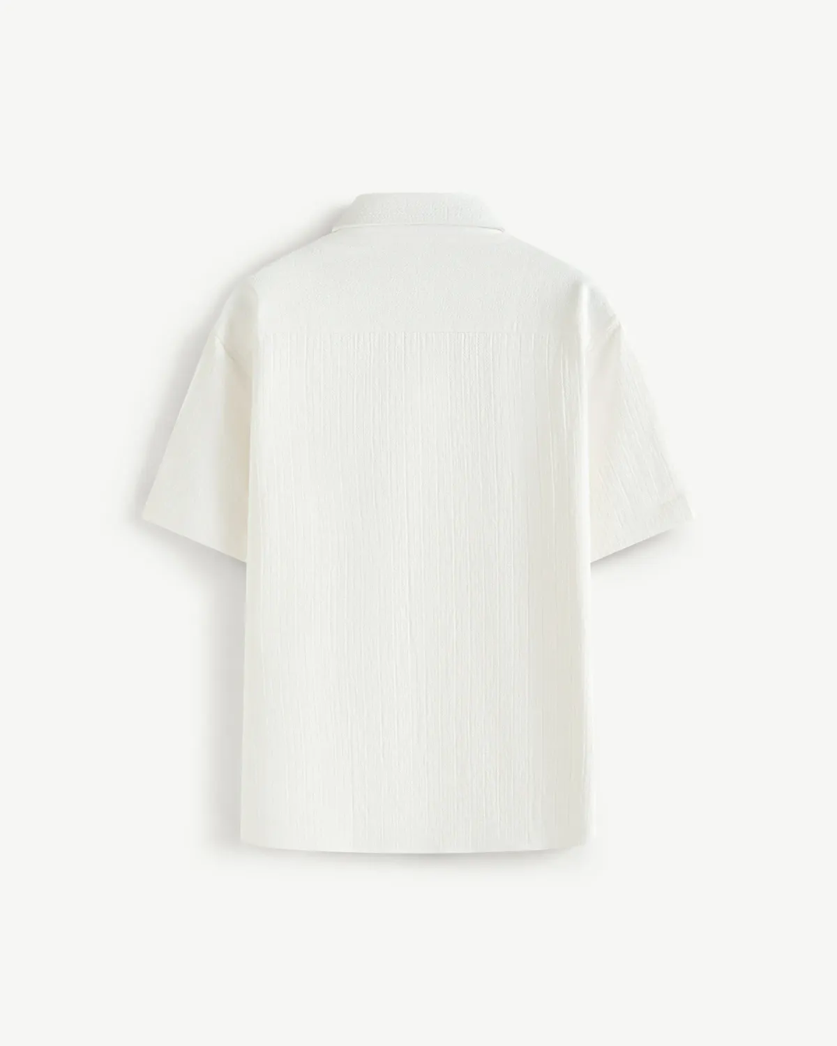 Áo sơ mi tay ngắn nam vải texture dày dặn đứng form. Form Regular - ROUTINE 10S26SHS006