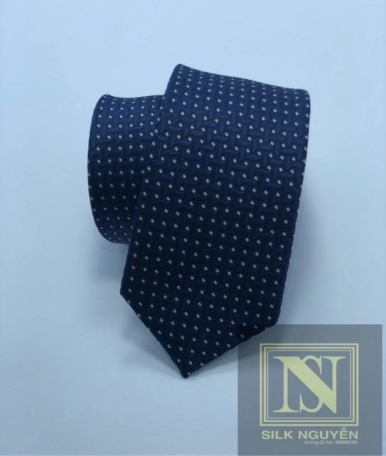 Cravat xanh than chấm bi bản nhỏ 5cm
