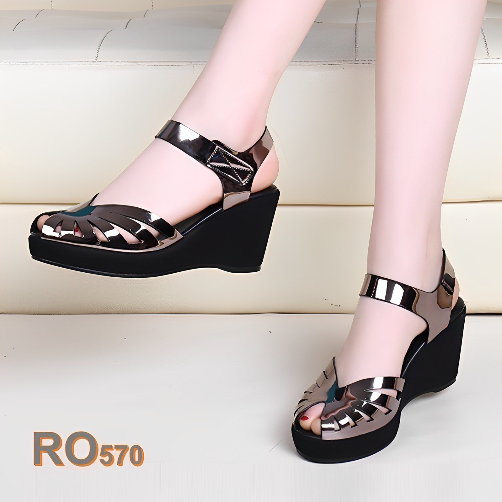 Giày sandal rọ, quai dán, đế xuồng ROSATA RO570 cao 6p - đen, chì - HÀNG VIỆT NAM - BKSTORE