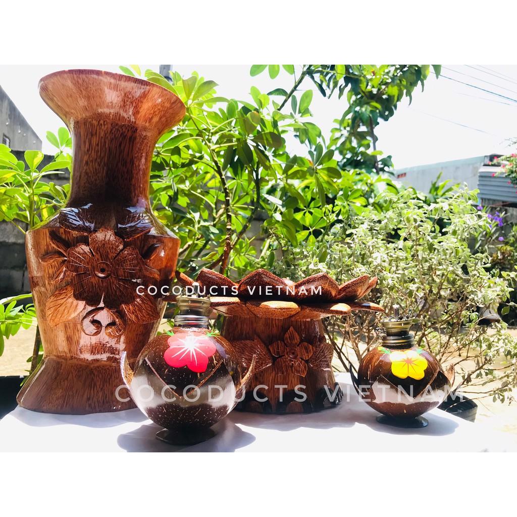 Đèn dầu gỗ dừa chế tác thủ công